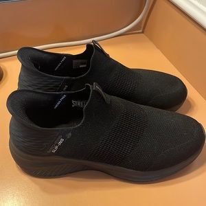 Skechers slip-ins size 11.5